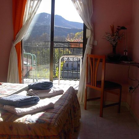 Hostal Escarla Aren 외부 사진