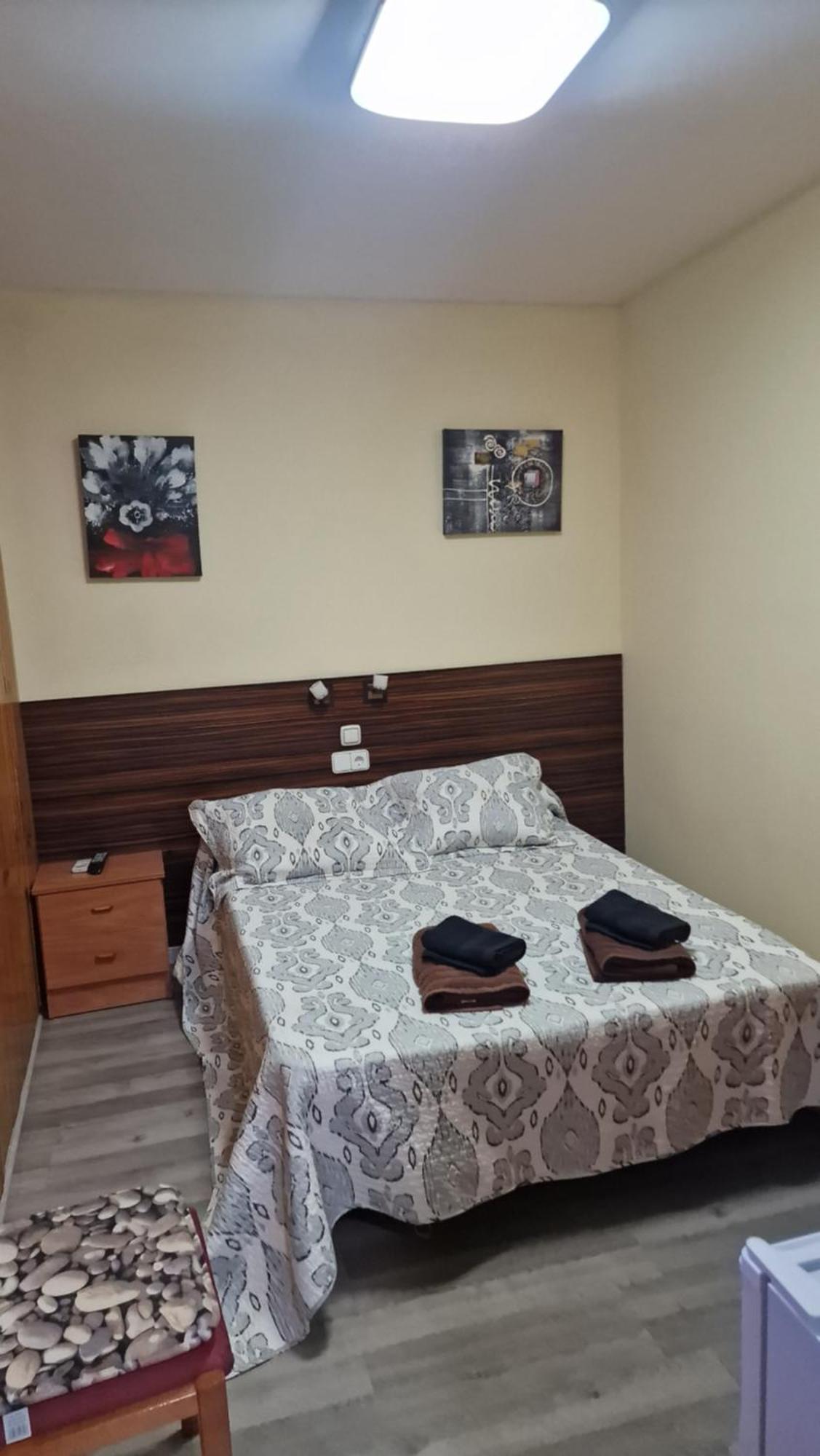 Hostal Escarla Aren 외부 사진