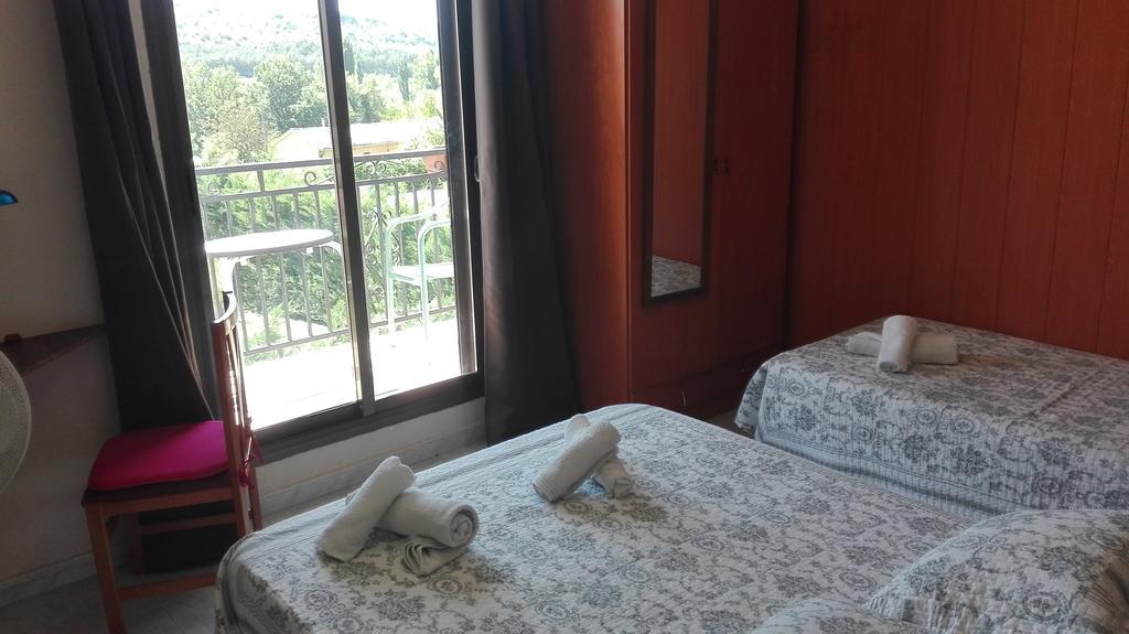 Hostal Escarla Aren 외부 사진