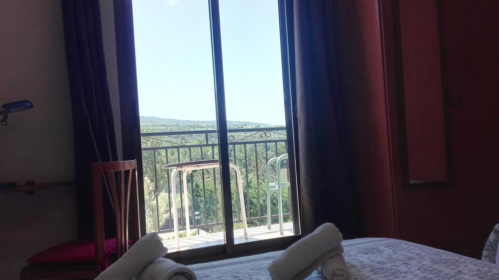 Hostal Escarla Aren 외부 사진