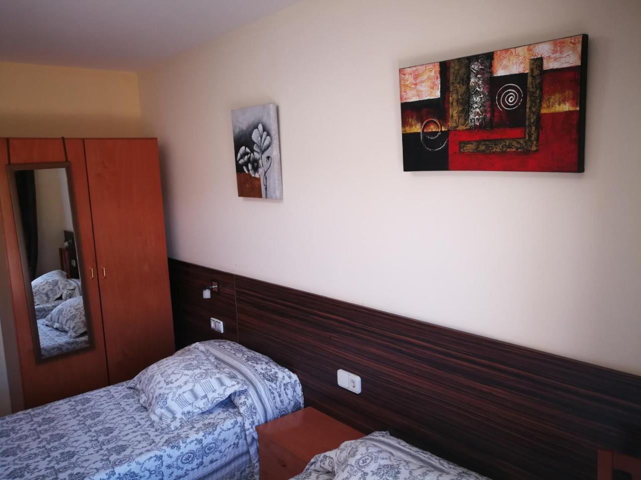 Hostal Escarla Aren 외부 사진